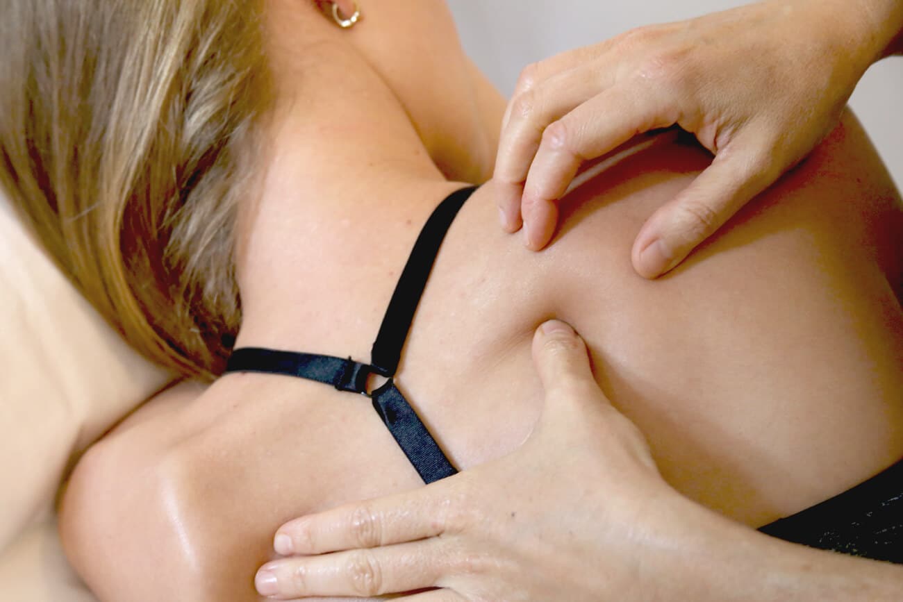 Triggerpunkttherapie bei Schulterschmerzen